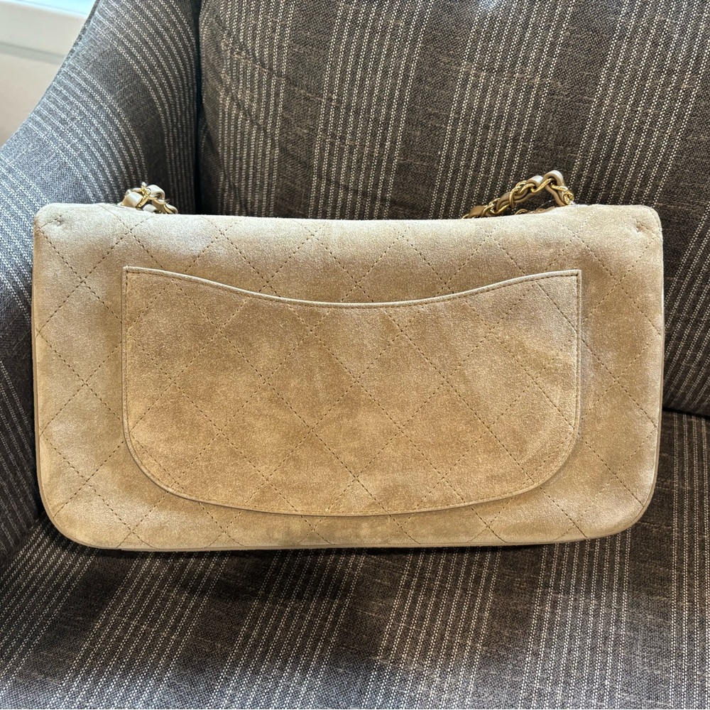 CHANEL maxi flap suede 2026 NEW - Picture 15 of 16